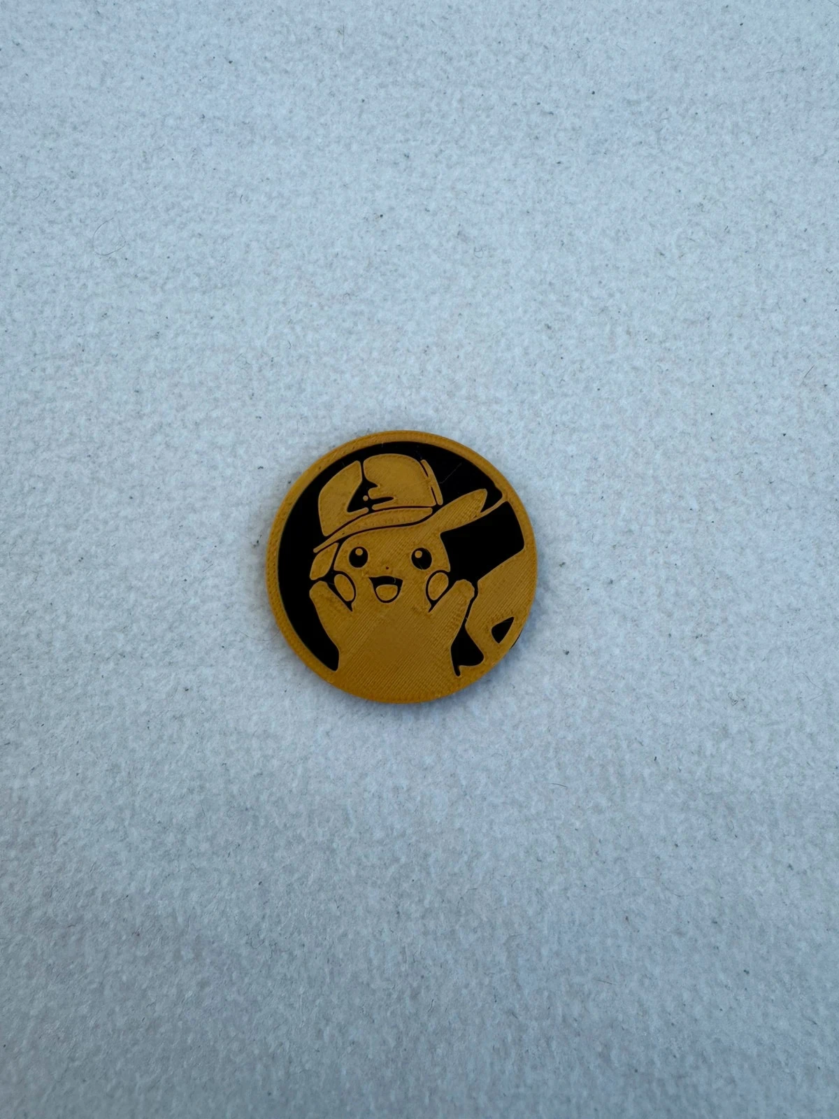 Jeton Pokémon Pikachu casquette neuf
